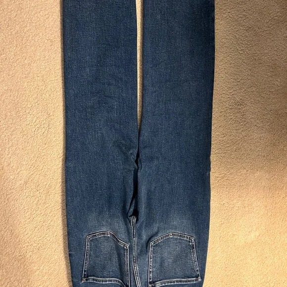 BKE Billie slim fit straight leg cropped jeans - Picture 9 of 9